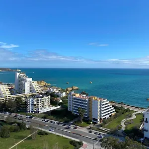 https://sunrise-seaview-apartment-8-floor-torre-verde-3-castelos.hotelaalgarve.com